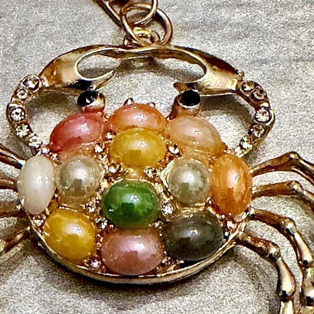 Women's multi Accessory - Picture 2 of 4